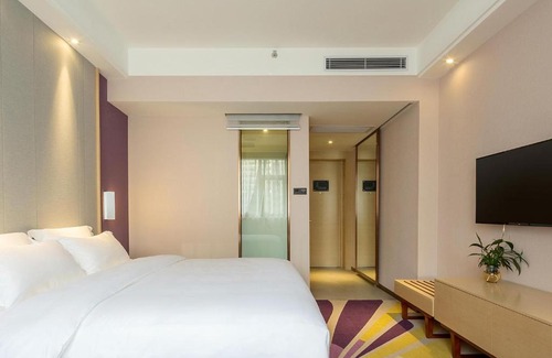 Changsha County Hotel | Lavande Hotel Changsha Xingsha Center