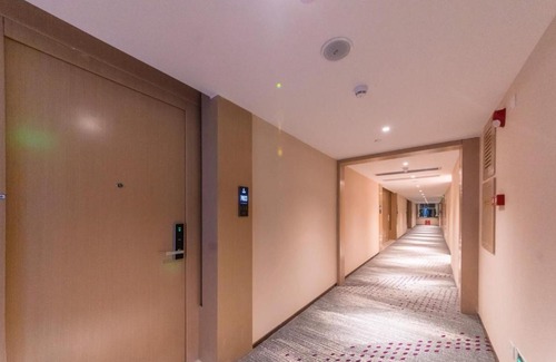 Longchuan County Hotel | Lavande Hotel Heyuan Longchuan