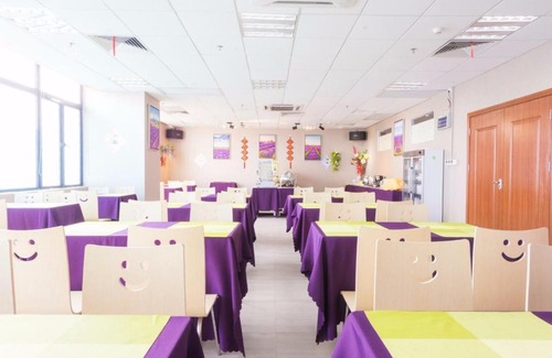 Yuancheng District Hotel | Lavande Hotel HeYuan Wanlong City