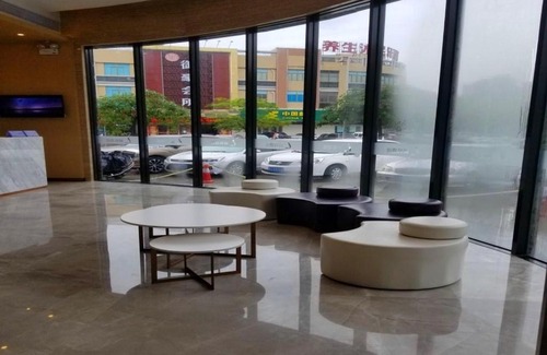 Heshan Hotel | Lavande Hotel Jiangmen Heshan Bus Terminal