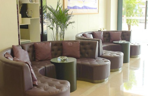 Dongxing District Hotel | Lavande Hotel Neijiang Hanan Avenue