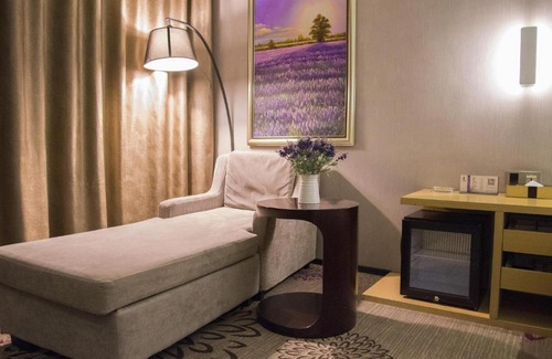 Xiantao Hotel | Lavande Hotel Xiantao Xintiandi International Plaza
