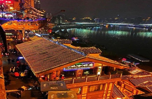 Yuzhong Hotel | Lavande Hotels·Chongqing Monument for Liberation Haochi Street