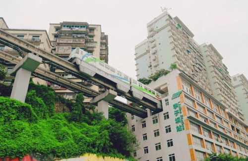 Yuzhong Hotel | Lavande Hotels·Chongqing Monument for Liberation Haochi Street