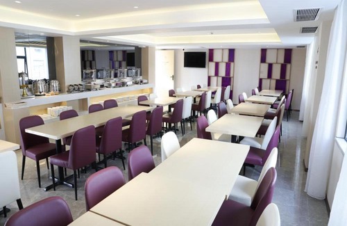 Buji Hotel | LAVANDE HOTELS SHENZHEN NORTH STATION LONGHUA FOXCONN HEADQUARTERS