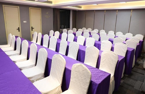 Buji Hotel | LAVANDE HOTELS SHENZHEN NORTH STATION LONGHUA FOXCONN HEADQUARTERS