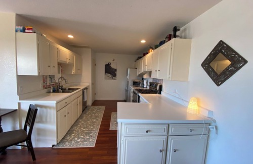 Watsonville Apartment | Lavandine farm welcomes travelers to our oasis above Monterey Bay area!