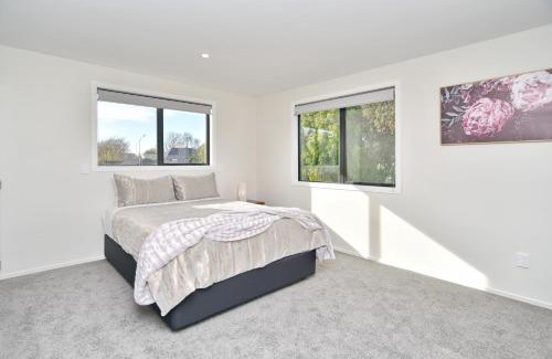 Burnside House | Lavandula 3 - Christchurch Holiday Homes