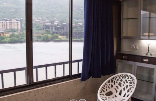 Lavasa Apartment | Lavasa's luxurious lake view