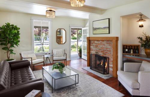 Yountville Hotel | Lavender, A Four Sisters Inn