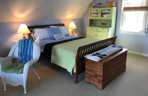 Cummaquid Bed & Breakfast | Lavender Bay