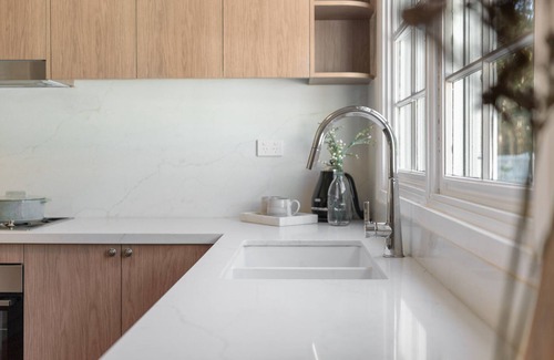 Alpine Cottage | Lavender Cottage, Alpine, Southern Highlands