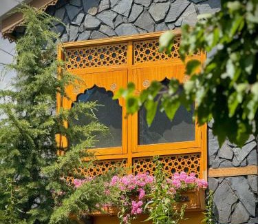 Skardu House | Lavender Cottage and Guest House