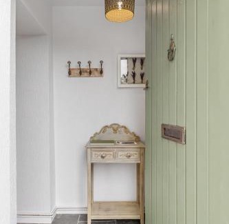 Dungannon House | Lavender Cottage