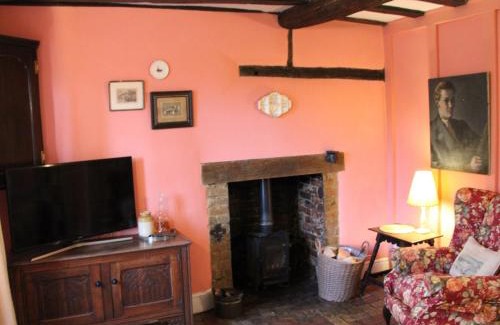 Methwold House | Lavender Cottage