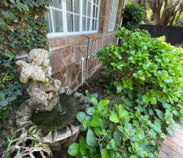 Hillcrest Apartment | Lavender Cottage