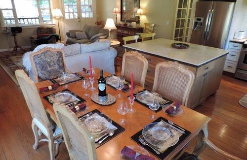 Boyes Hot Springs House | Lavender Hill Cottage – Provence in Sonoma with Views!