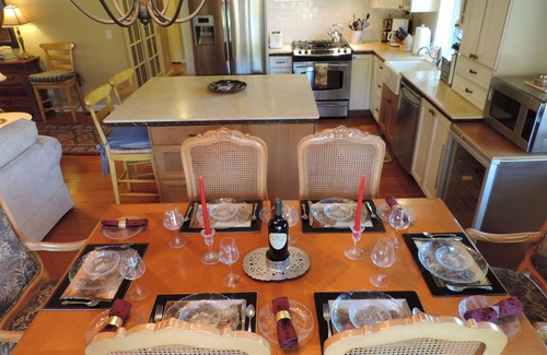 Boyes Hot Springs House | Lavender Hill Cottage – Provence in Sonoma with Views!