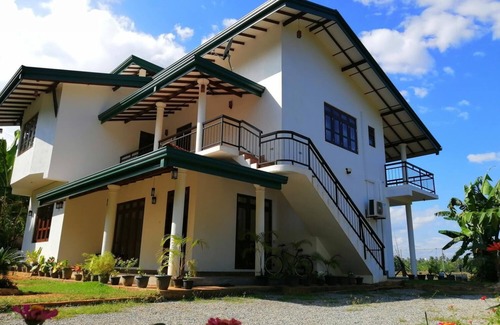 Yodakandiya House | Lavender Home Rest