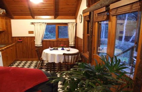 Harrietville Bed & Breakfast | Lavender Hue Lavender Farm B&B