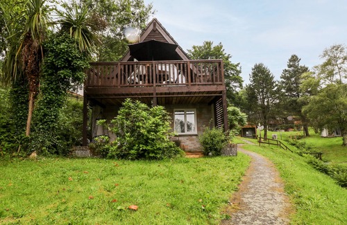 Saint Ann's Chapel Cottage | Lavender Lodge