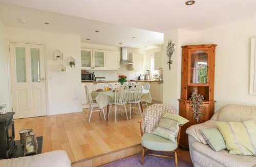 Haverfordwest House | Lavender Lodge