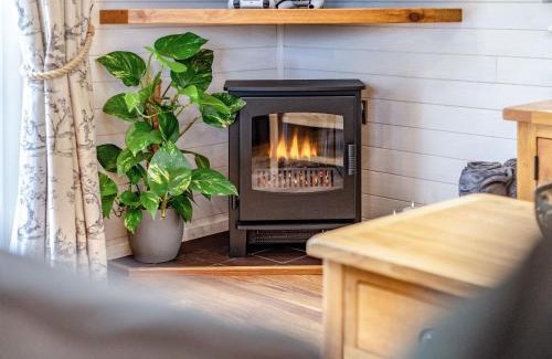 Hundall House | Lavender Lodge
