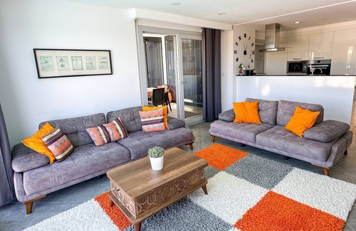 Kadnlar Denizi Mahallesi Apartment | Lavender Poolside D3 – Stunning Seaview Apt with Private Pool & Terrace