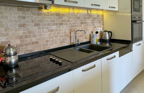 Kusadasi Apartment | Lavender Residence Poolside Apartement 3