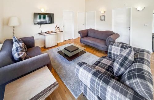 Brigg House | Lavender - Uk50108