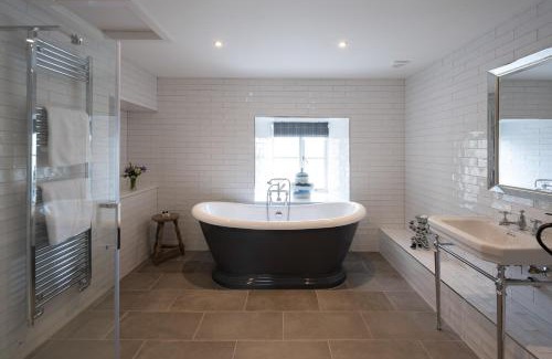 Murthly House | Laverockbank Steading
