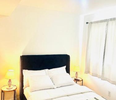 London House | LaVida Exclusive Guest House (Rm #3)