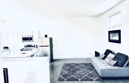 London House | LaVida Exclusive Guest House(Rm#4)
