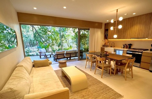 Jimenez Apartment | Lavish Apartment w/Private Plunge Pool - Aflora