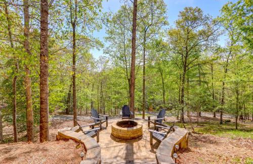 Hiawassee House | Lavish Hiawassee Cabin - Great for Families!