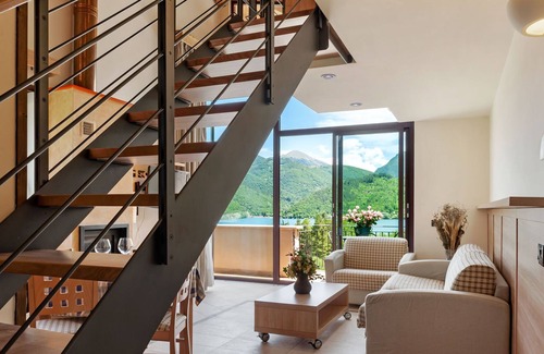 Scanno House | Lavish Holiday Home in Scanno near Lago di Scanno