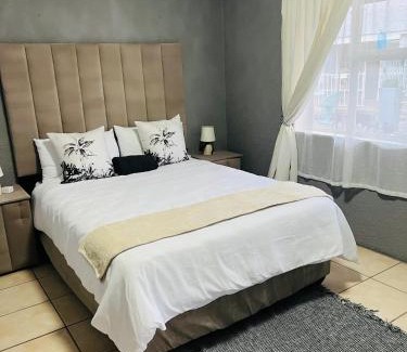 Ermelo House | Lavish Loft