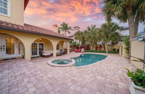 Florida North Atlantic Coast Villa | Lavish Mediterranean Villa With Direct Ocean Access