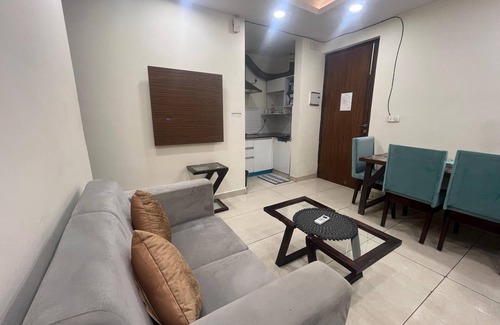 Zirakpur Apartment | Lavish Private Apartment