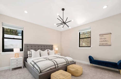 Tahoe National Forest House | Lavish Retreat w/ Hot Tub, Steam Room, & Game Room