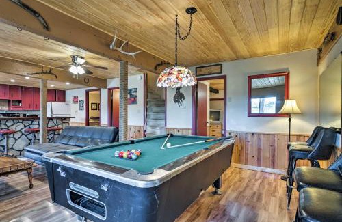 Ruidoso Apartment | Lavish Ruidoso Condo with 2 Private Decks and Hot Tub!