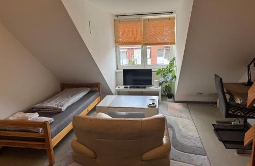Lubeck City Centre Apartment | LaViva Home 24 - Studio mit Galerie