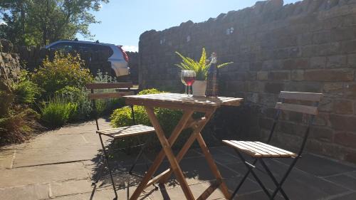 Hepworth House | Law Common Cottage
