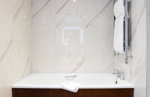 Naas Hotel | Lawlors of Naas