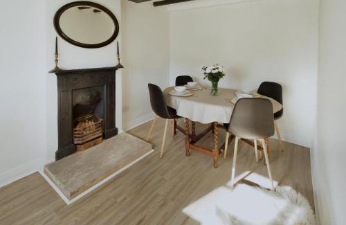Scawton House | Lawns Cottage