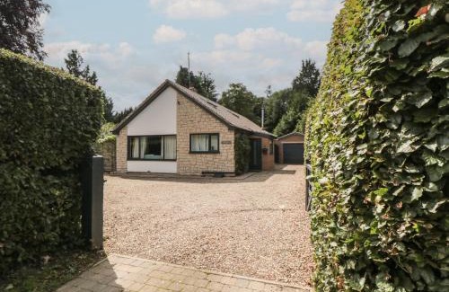 Potter Brompton House | Lawnswood