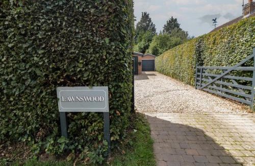 Potter Brompton House | Lawnswood