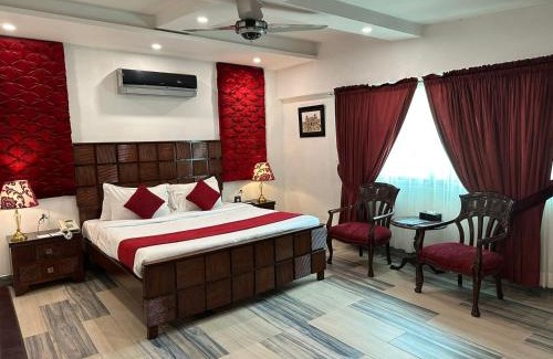 Lahore Hotel | Lawrence View Hotel, Lahore