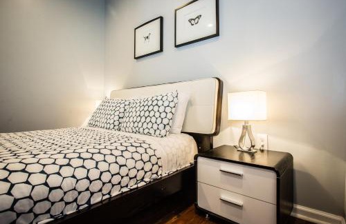 Pittsburgh Apartment | Lawrenceville Suites