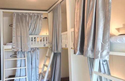 Nai Mueang Hostel | Lay Low AC Hostel Nr Airport Ubon ที่พัก เลโล